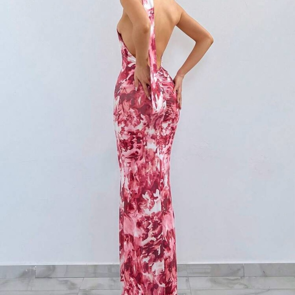 Elegant Pink Floral Maxi Dress